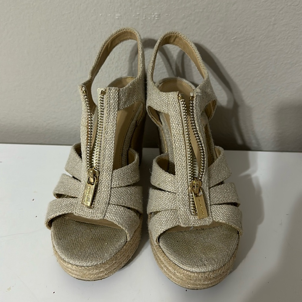 Michael kors size 8